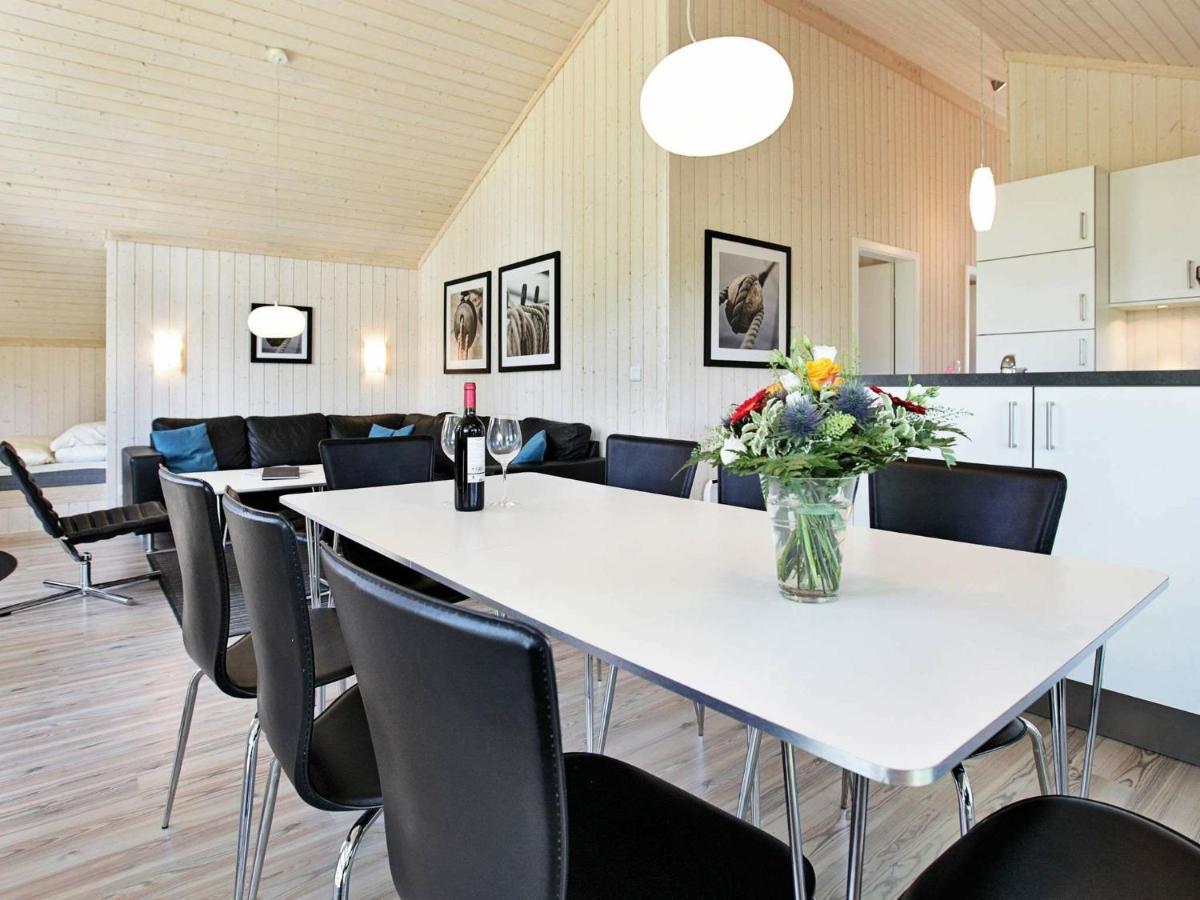 Three-Bedroom Holiday Home In Grossenbrode 8 Rom bilde